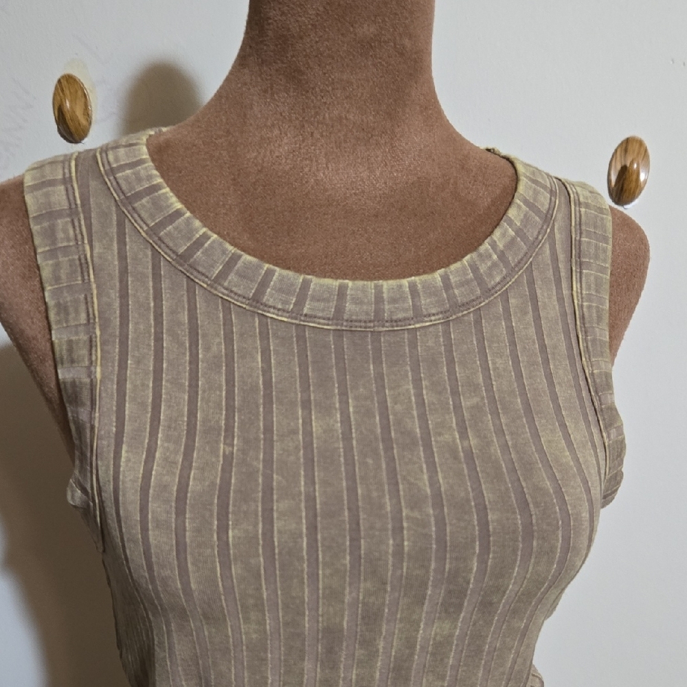 Z104 NWT Zenana Ribbed Sleeveless Tank With Exposed Sleeve Stretch Sm Md Lg XL - Picture 3 of 11